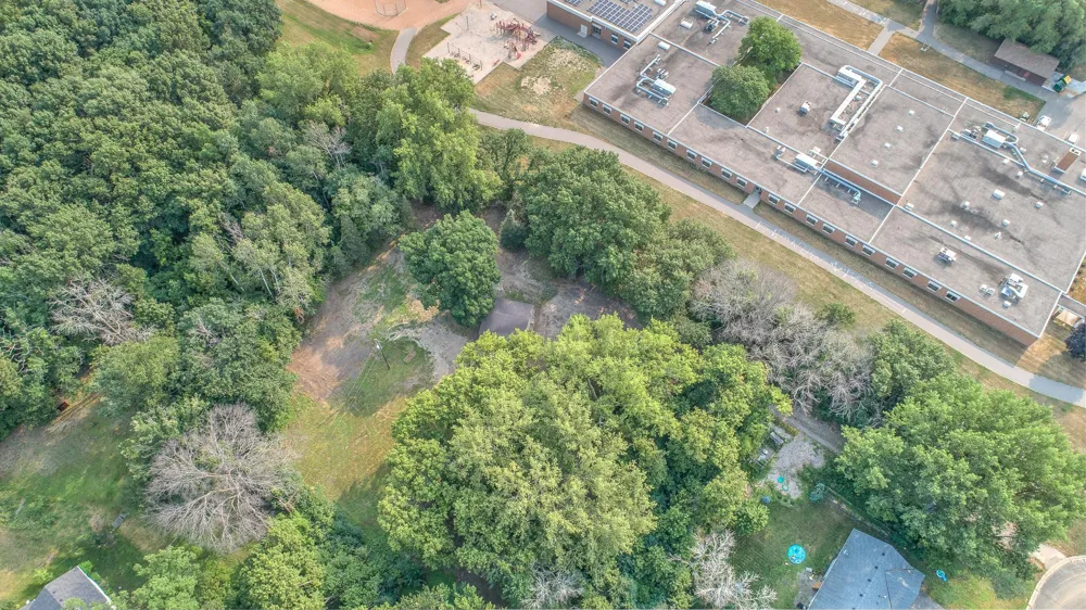 949 89th Lane NW Coon Rapids, MN 55433