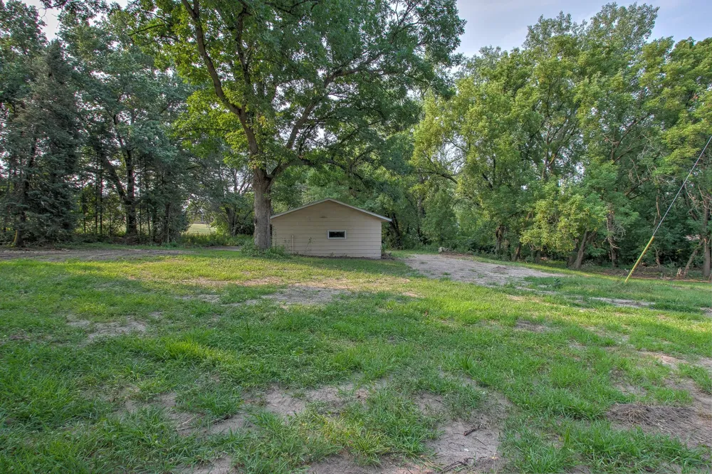 949 89th Lane NW Coon Rapids, MN 55433