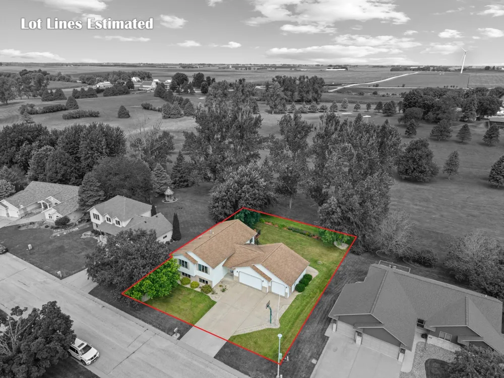 190 Benson Drive Lewiston, MN 55952