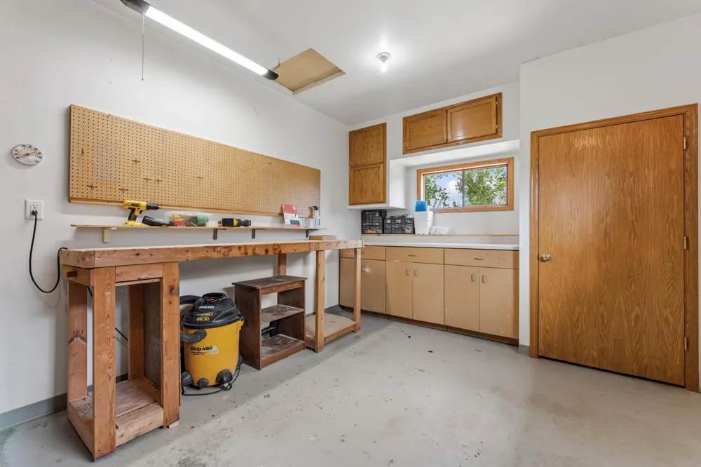190 Benson Drive Lewiston, MN 55952