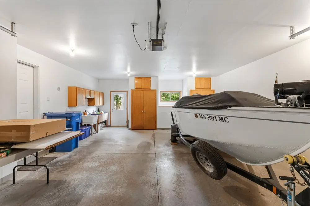 190 Benson Drive Lewiston, MN 55952
