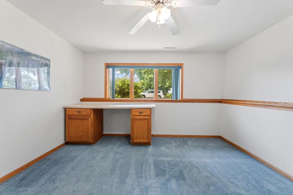 190 Benson Drive Lewiston, MN 55952