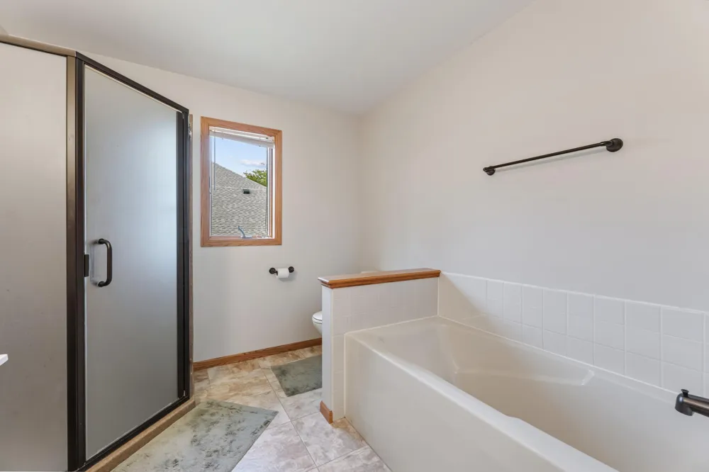 190 Benson Drive Lewiston, MN 55952