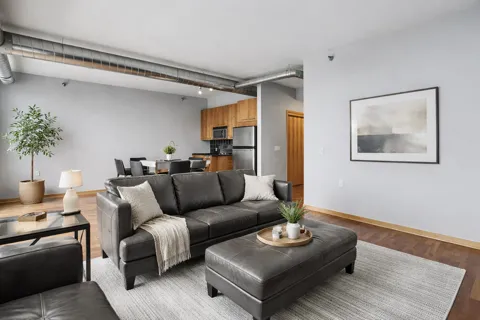 1211 Lagoon Avenue #410