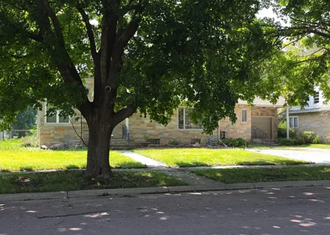 409 Prairie Street
