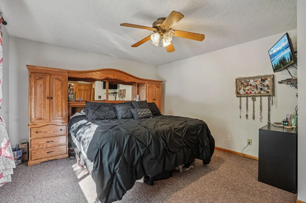 17452 Hiawatha Beach Drive NE Ham Lake, MN 55304