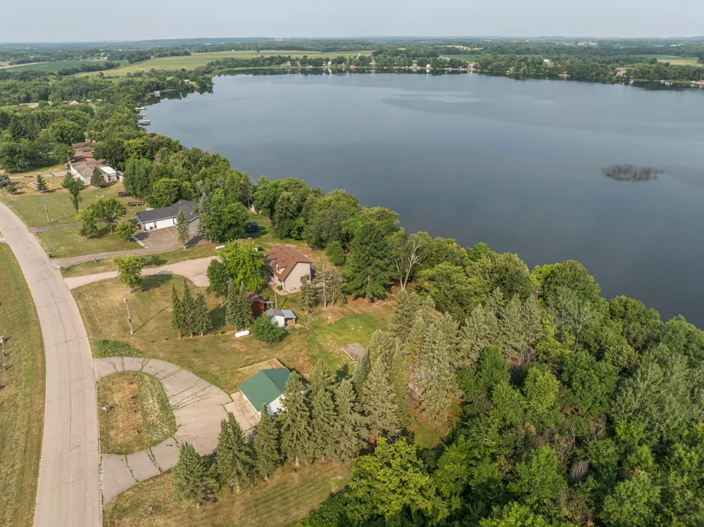 13544 Pearl Lake Drive Detroit Lakes, MN 56501