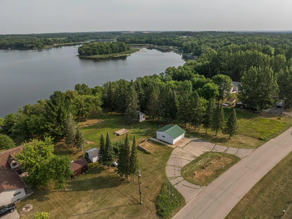 13544 Pearl Lake Drive Detroit Lakes, MN 56501