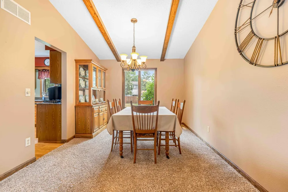 681 Cottonwood Court West Fargo, ND 58078