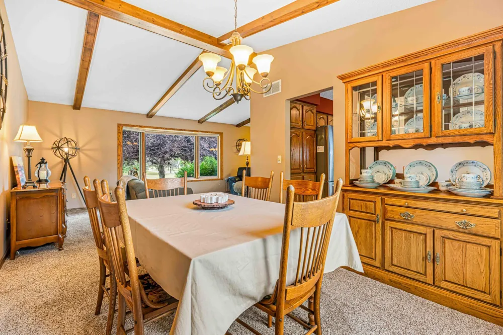 681 Cottonwood Court West Fargo, ND 58078