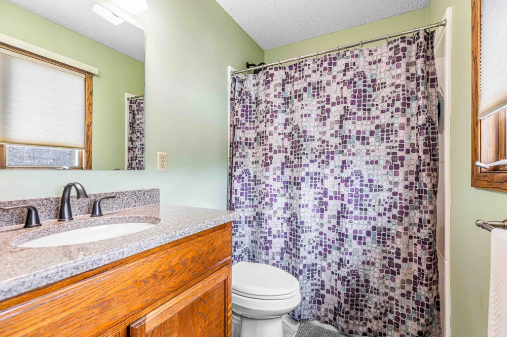 681 Cottonwood Court West Fargo, ND 58078