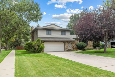 681 Cottonwood Court