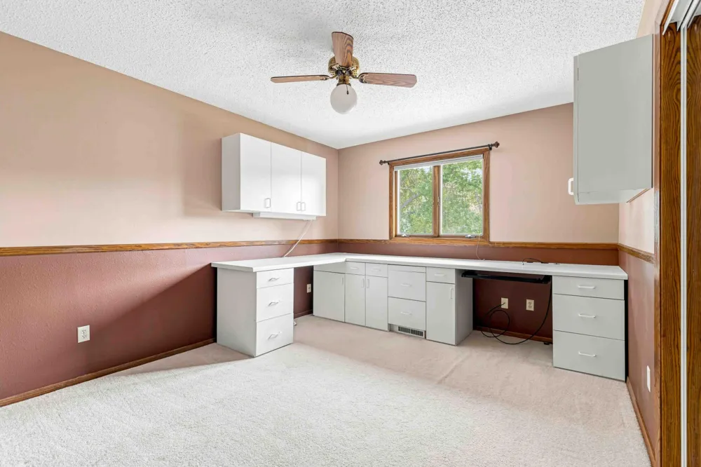 681 Cottonwood Court West Fargo, ND 58078