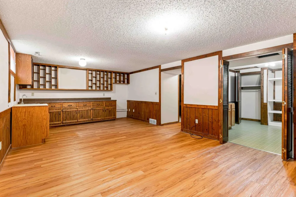 681 Cottonwood Court West Fargo, ND 58078