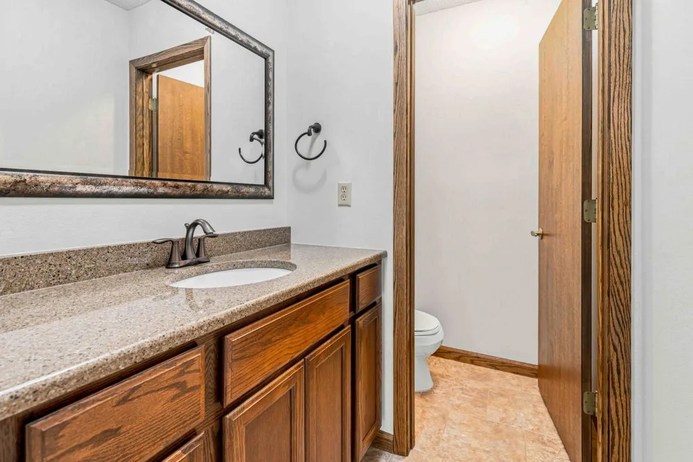 681 Cottonwood Court West Fargo, ND 58078