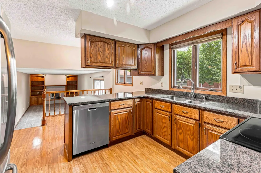 681 Cottonwood Court West Fargo, ND 58078