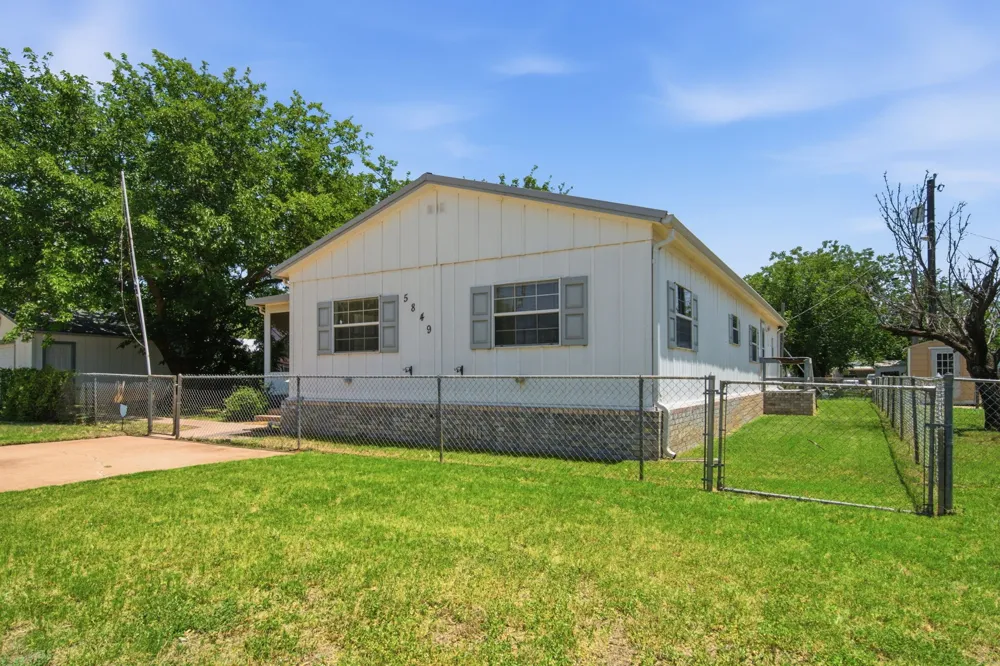 5849 Atlantic Drive Abilene, TX 79606