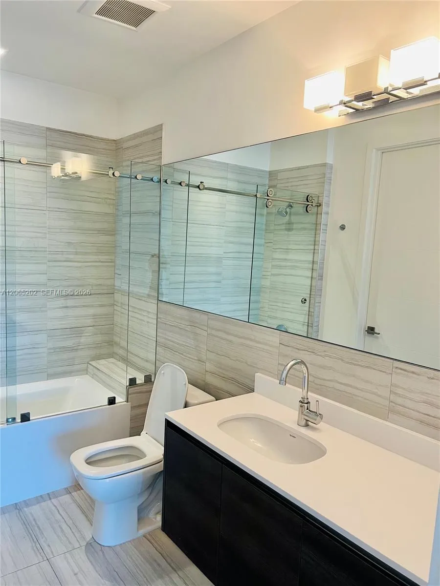301 Altara Ave #210 Coral Gables, FL 33146
