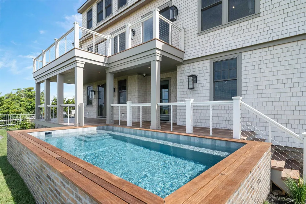 1105 Stone Harbor Boulevard Stone Harbor Manor, NJ 08247