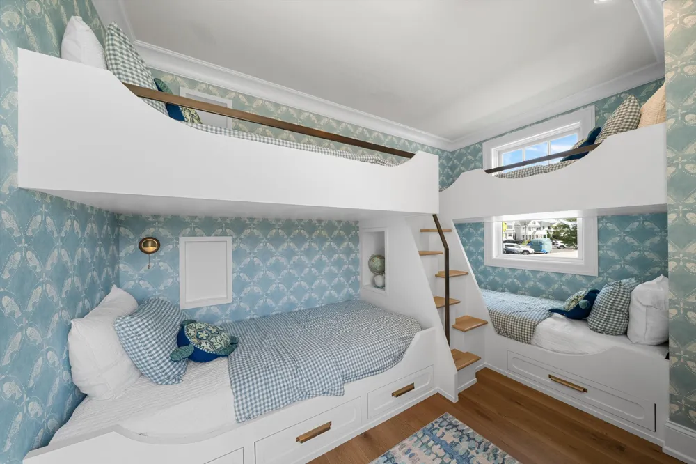 1105 Stone Harbor Boulevard Stone Harbor Manor, NJ 08247