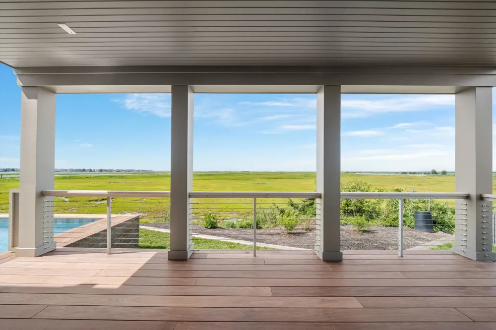 1105 Stone Harbor Boulevard Stone Harbor Manor, NJ 08247