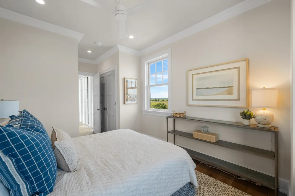 1105 Stone Harbor Boulevard Stone Harbor Manor, NJ 08247