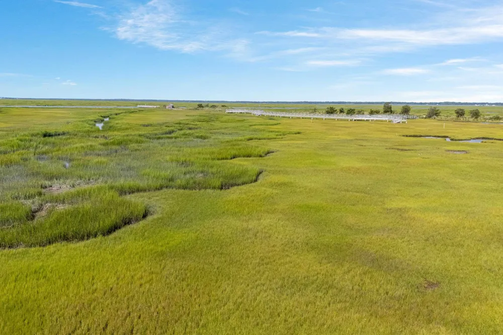 1105 Stone Harbor Boulevard Stone Harbor Manor, NJ 08247