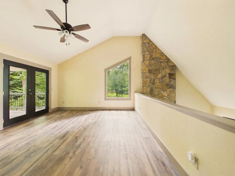 124 W Mountain Meadows Hayesville, NC 28904