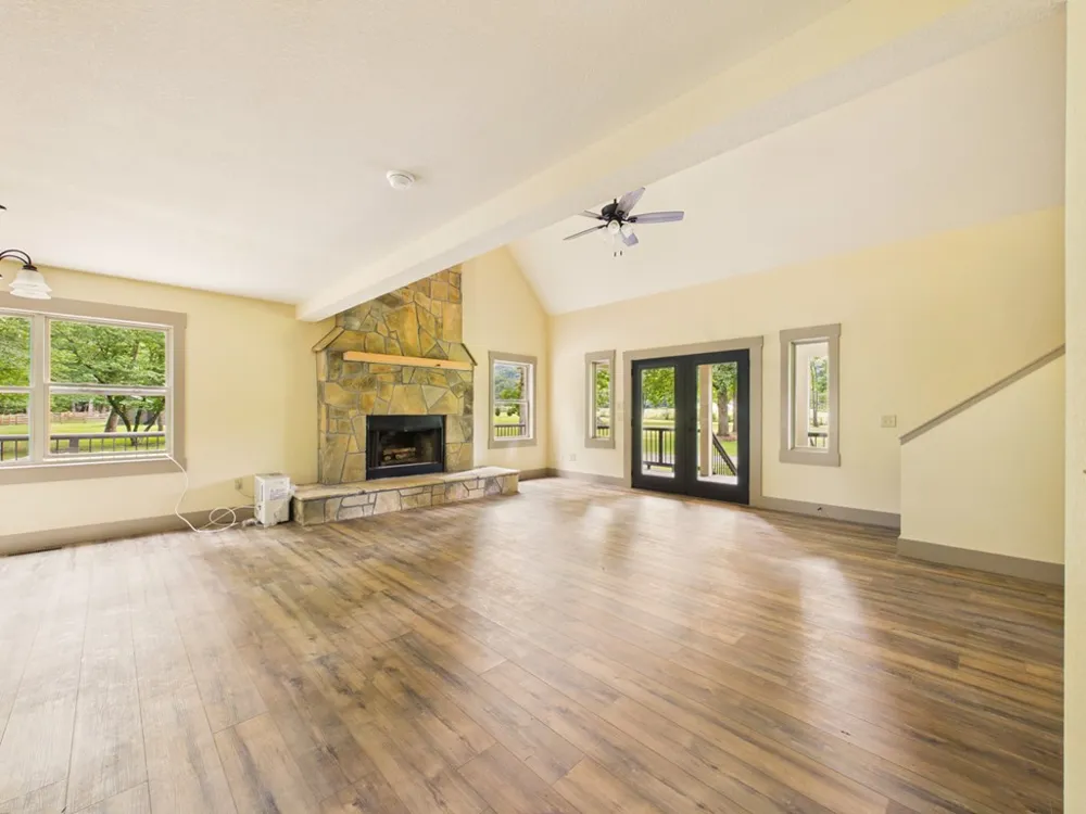 124 W Mountain Meadows Hayesville, NC 28904