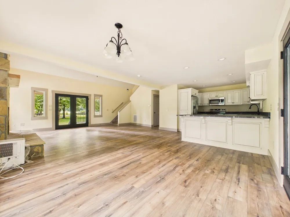 124 W Mountain Meadows Hayesville, NC 28904