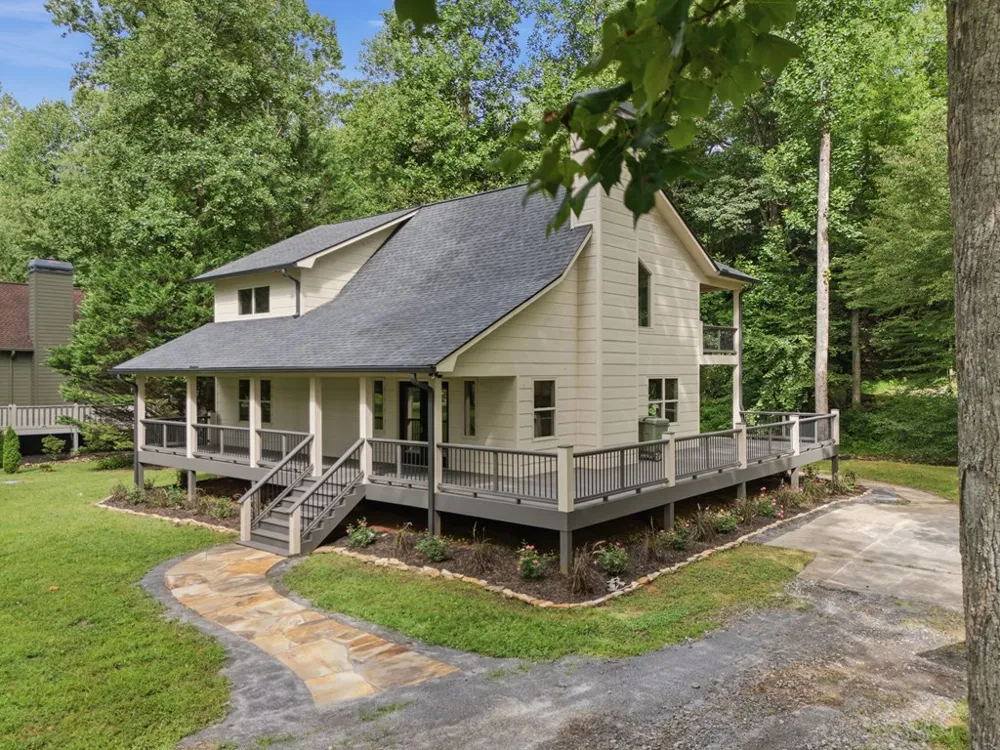 124 W Mountain Meadows Hayesville, NC 28904