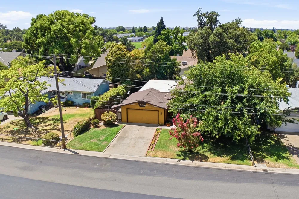 3536 Day Avenue Loomis, CA 95650