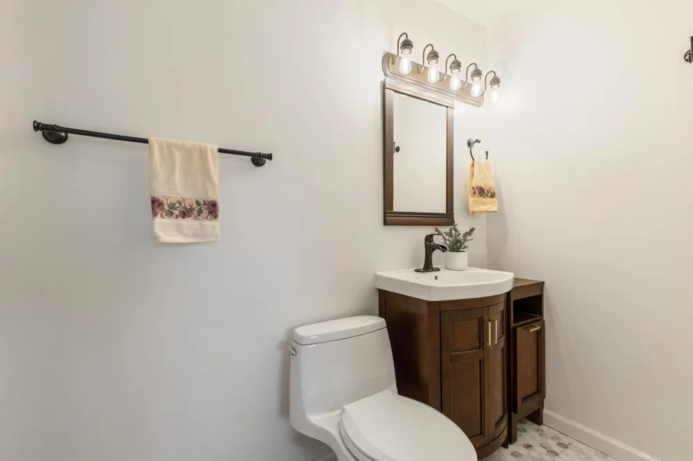 3536 Day Avenue Loomis, CA 95650