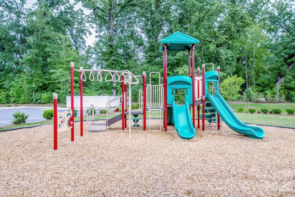 126 North Hill Lane Troutman, NC 28166