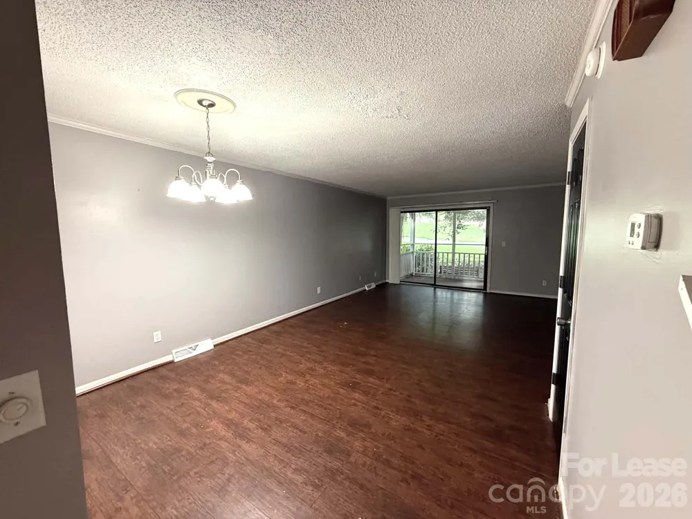 327 Eastwood Drive Salisbury, NC 28146