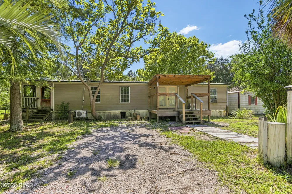 11830 Raccoon Road Panama City, FL 32409