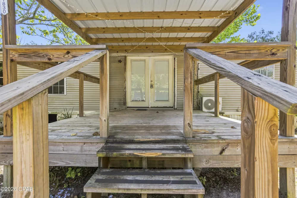 11830 Raccoon Road Panama City, FL 32409