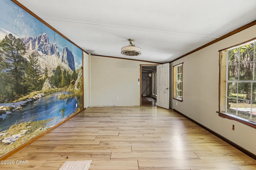 11830 Raccoon Road Panama City, FL 32409