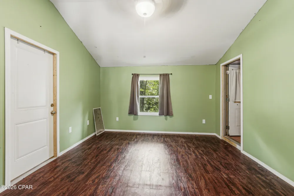 11830 Raccoon Road Panama City, FL 32409