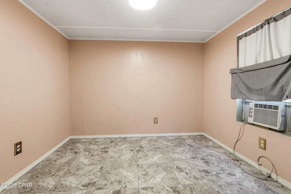 11830 Raccoon Road Panama City, FL 32409
