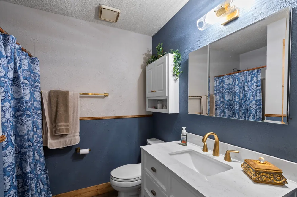 250 Whispering Oaks Trail Payne Springs, TX 75156
