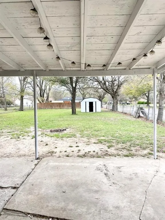 1505 Lynn Street Bonham, TX 75418