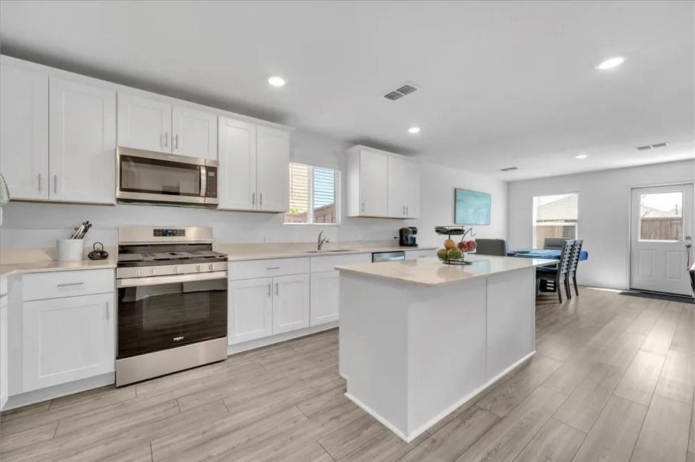14152 Calderwood Street Pilot Point, TX 76258