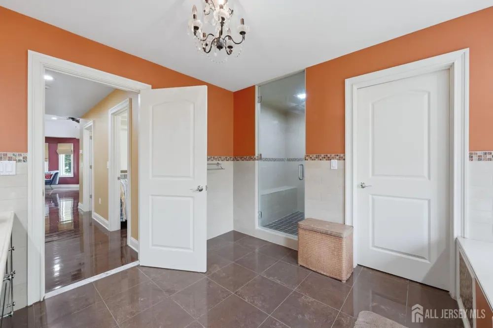 3945 Park Avenue Edison, NJ 08820