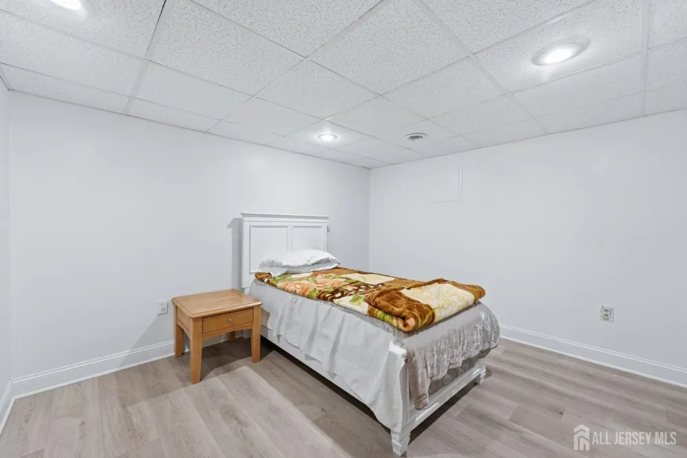 3945 Park Avenue Edison, NJ 08820