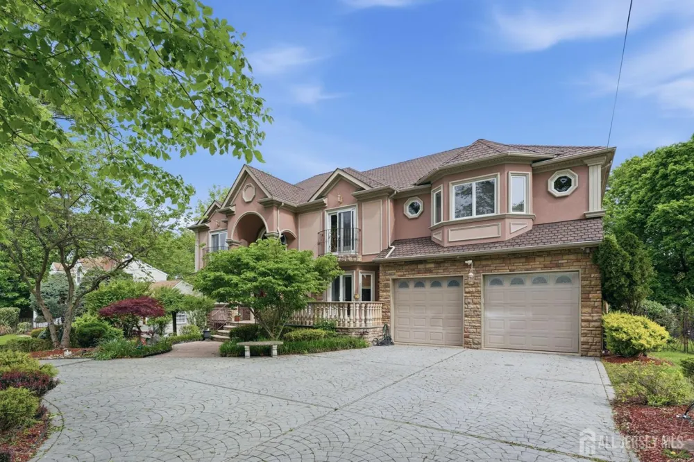 3945 Park Avenue Edison, NJ 08820