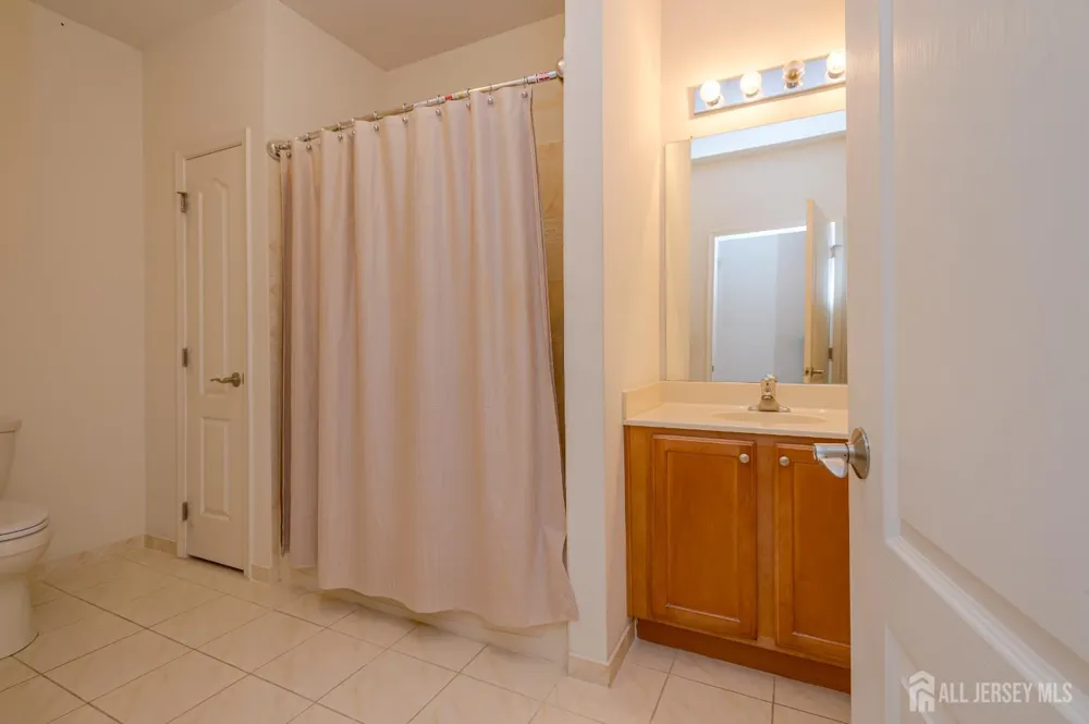 7321 Falston Circle Old Bridge, NJ 08857
