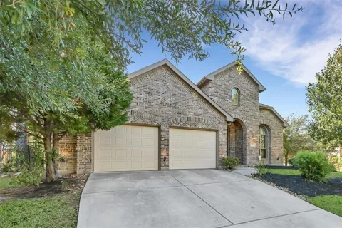 2 Maitland Court