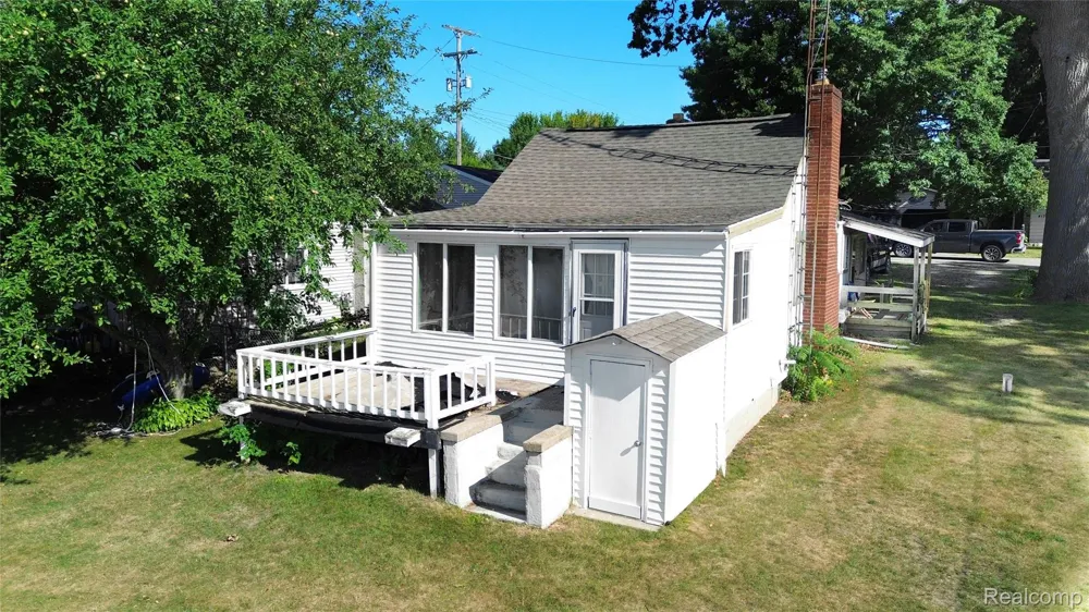 4181 Minnetonka Drive Fenton Charter Township, MI 48451