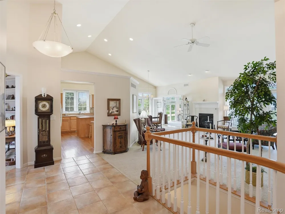 59759 Glacier Ridge Washington Township, MI 48094